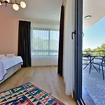 Begonvilla Goecek Goekceovacik Fethiye