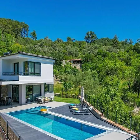 Begonvilla Goecek Goekceovacik * Fethiye