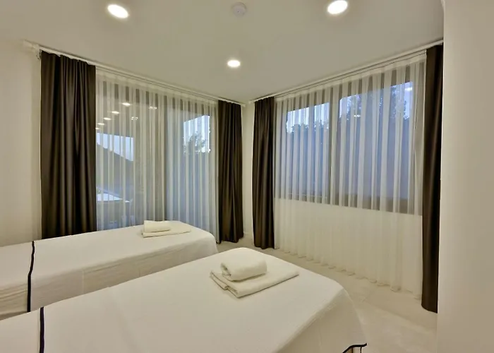 Begonvilla Goecek Goekceovacik *